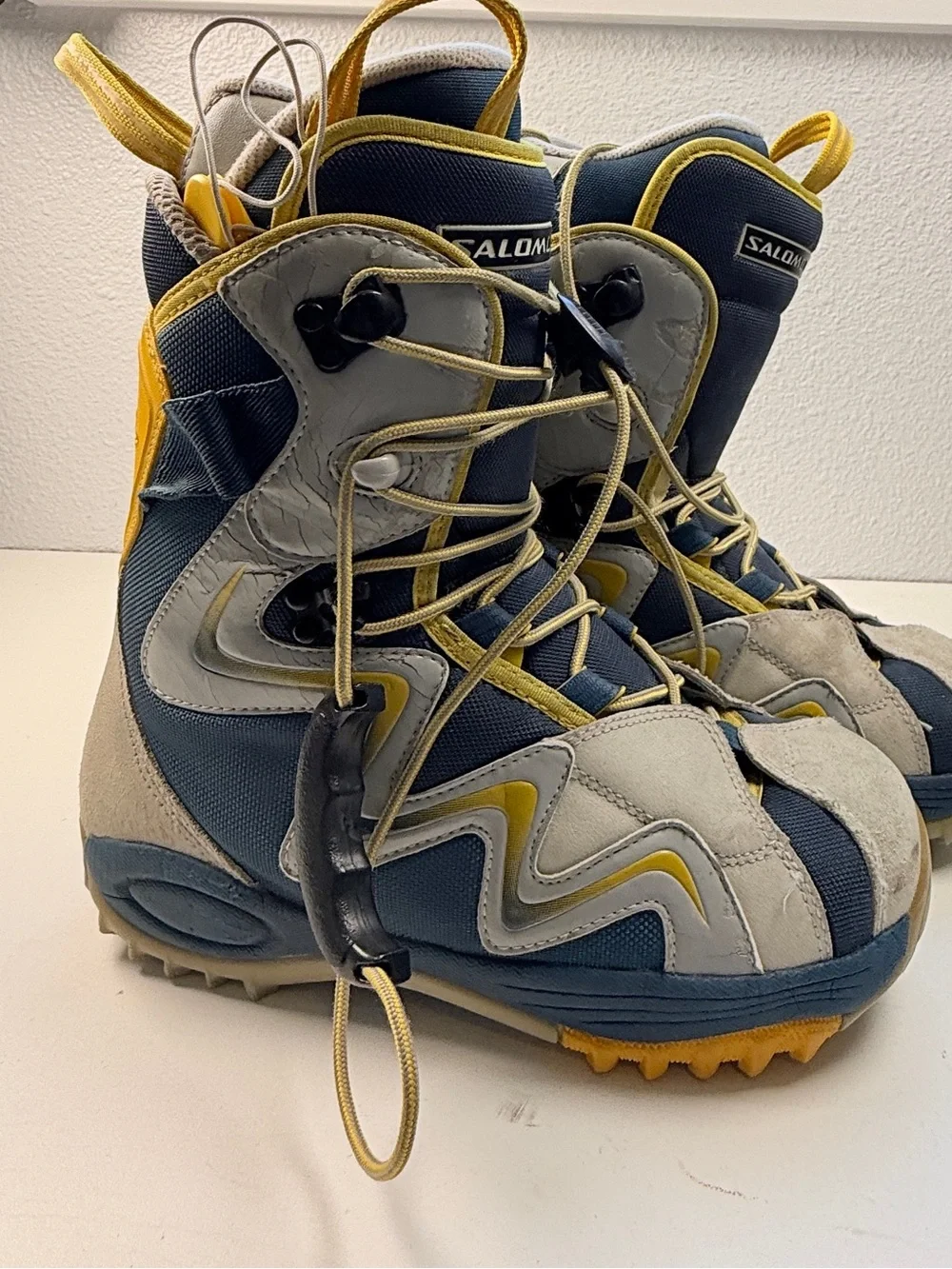 Salomon Kiana Snowboard Boots Womens US 7.5 Blue Gray Quicklace All Mountain